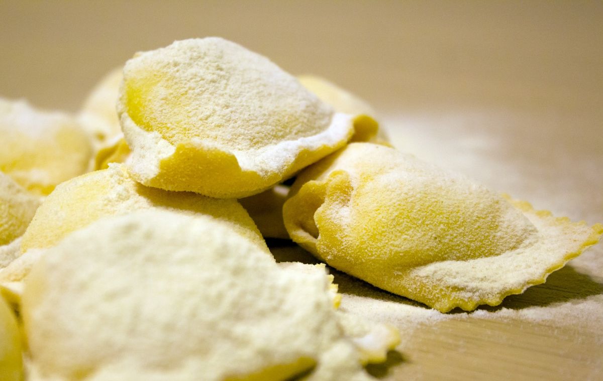 All about the tasty fillings that can go into Italy's most popular turnover - ravioli!