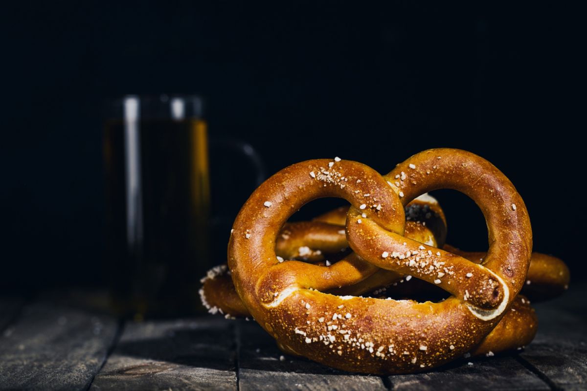 I bavaresi e il loro pretzel - una storia d'amore. Inoltre: incontra tutte le incredibili varianti!