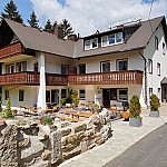 Gasthof & Pension Waldfrieden outside