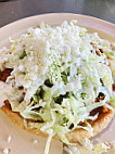 Tacos Los Chanos food