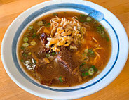 Chi Mama's Noodle House food