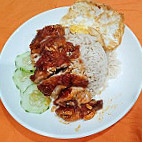 Liang Chicken Rice Jìng Jī Fàn Lay Heng inside