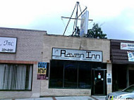 Raven Inn outside