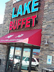 Lake Buffet outside