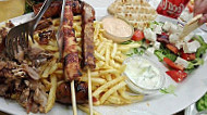 La Taverna Greca Bouzouki food