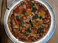 Mackenzie River Pizza Co food