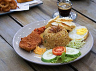 Mek D'warung food