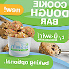 U-swirl Frozen Yogurt food