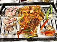 Goong Korean Bbq food