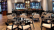 Motion Bar & Grill by Marriott Hotel food