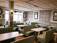 Four Winds Restaurant Bars inside