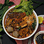 Ta Kouyteav Yi Mey (phsar Boeung Keng Kang) food