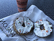 Avalon Bagels To Burgers food