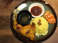 Kedai Nasi Ayam Seri Panji food