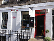 Maialino Deli Cafe outside