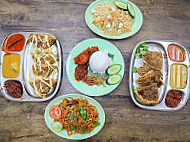 Mamak Station (melaka Mall) food