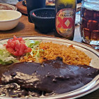 Miguel's El Gallo food