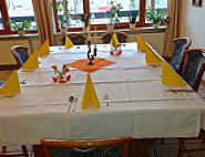 Restaurant Am Bergwald im Waldheim-Hedelfingen food
