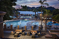 Jd's Lounge At The Scottsdale Plaza Resort outside