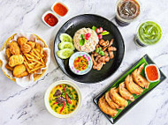 Ban Suan Na Bua food