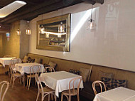 The Bowery Italian Kitchen & Diner inside