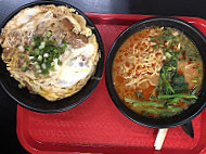 Oishii Bowl food