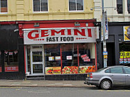 Gemini Fast Food outside