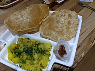 Neehee's Indian Vegetarian Street Food food