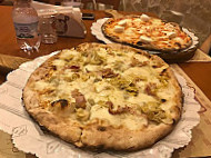 Pizzeria Bianco Di Farina food