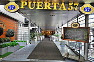 Puerta 57 outside
