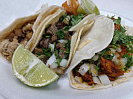 Tacos Tu Tierra food