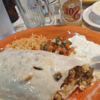Dos Reales Mexican food