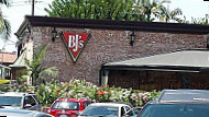 BJ's Brewhouse Brea outside