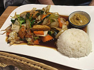 Thai Thai Asia Bistro food