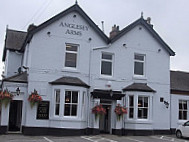 Angelsey Arms outside