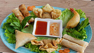 Le Phénix De Saïgon food