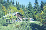 Postalm Stroblerhütte outside