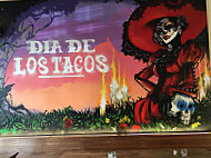 Dia De Los Tacos outside