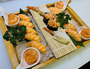 Yama Sushi 2 food