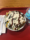 The Gyro Shop food