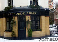 Sekforde Arms outside
