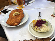 Schnitzelwirt food