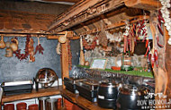 Zov Homolja - Grill Imbiss Restaurant inside