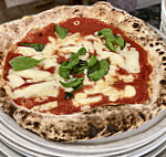 Pizza Bella Napoli food