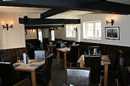 The Ivyhouse Dining Room And food