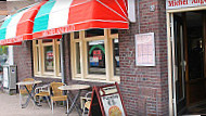 Pizzeria Michelangelo Amsterdam inside