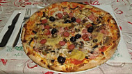Pizzeria Cantina Fredda food
