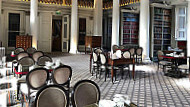 Colonnades At The Signet Library food