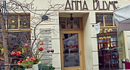 Café Anna Blume outside