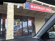 Marcello's Pizza outside